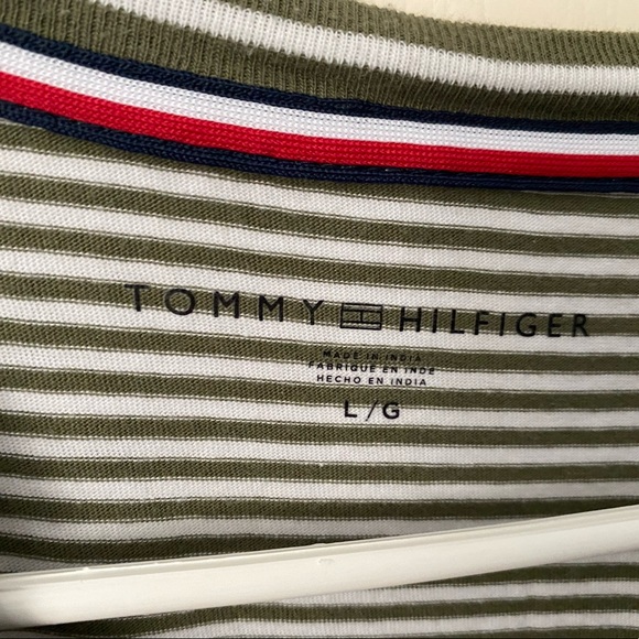 Tommy Hilfiger Striped T-shirt - Picture 3 of 4